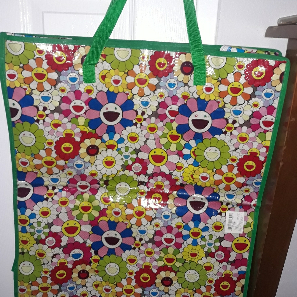 Big Tashi carrying bag